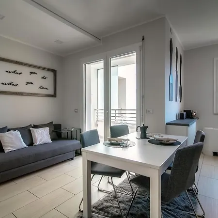 Spacious Joivy Apt In Stunning קומו